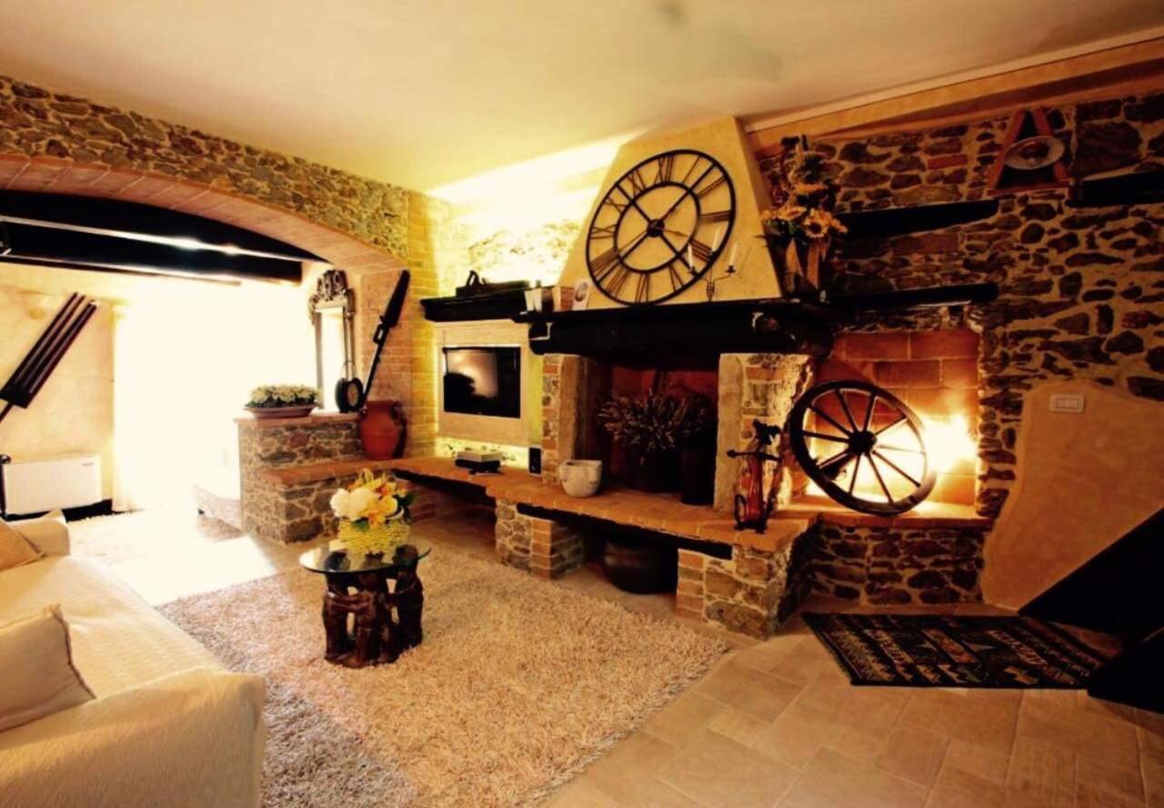 Il Piccolo Paradiso Seravezza Buitenkant foto